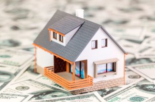 Особенности покупки недвижимости под залог дома